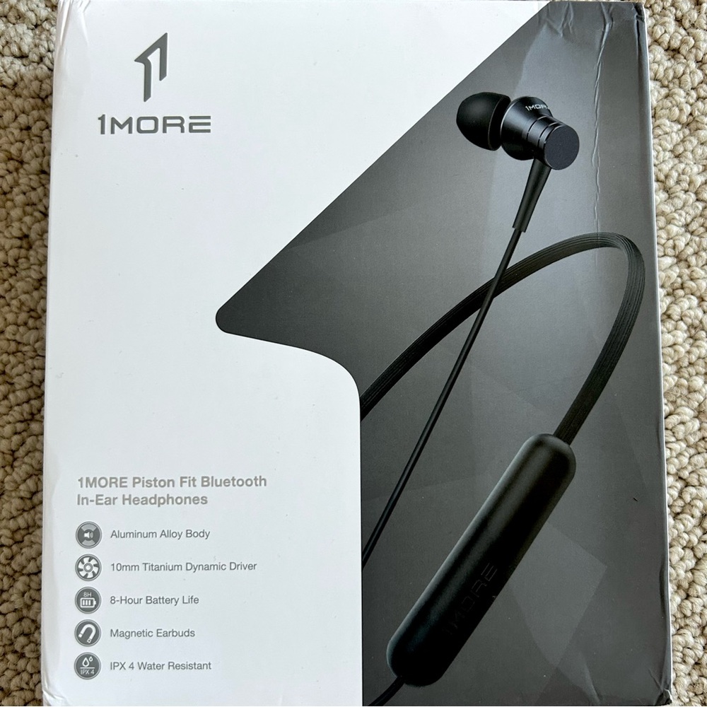 1MORE Piston Fit Bluetooth Earbuds - Black